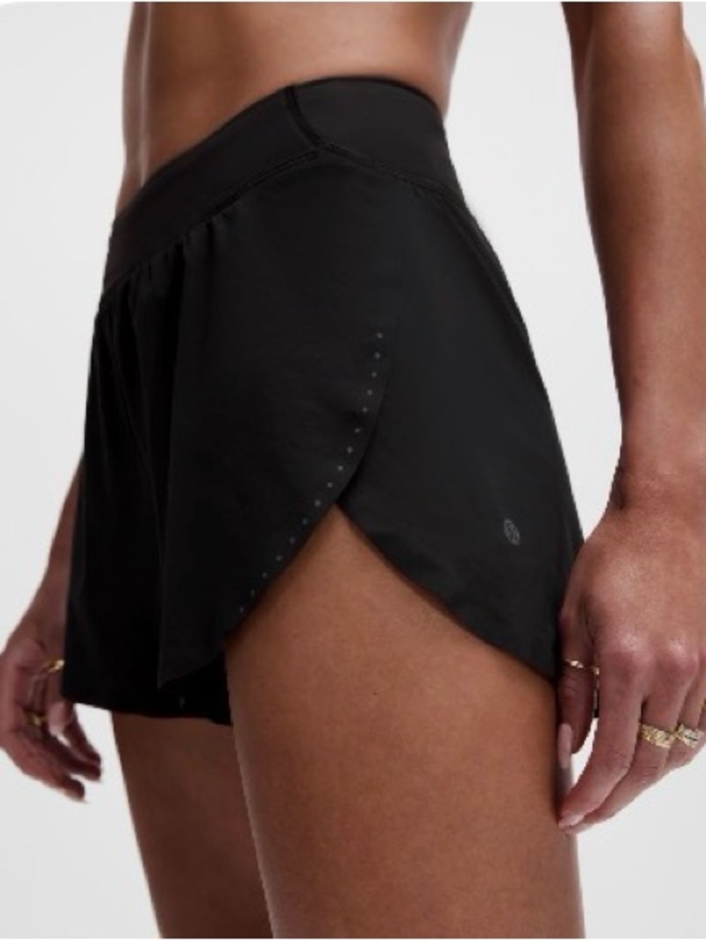 Women lululemon shorts